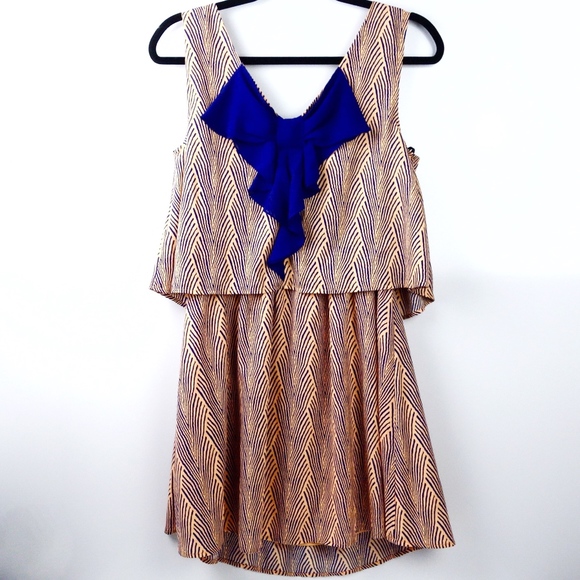 Blu Pepper > Melon Slip Dress w/ Large Bow Detail - Picture 3 of 8